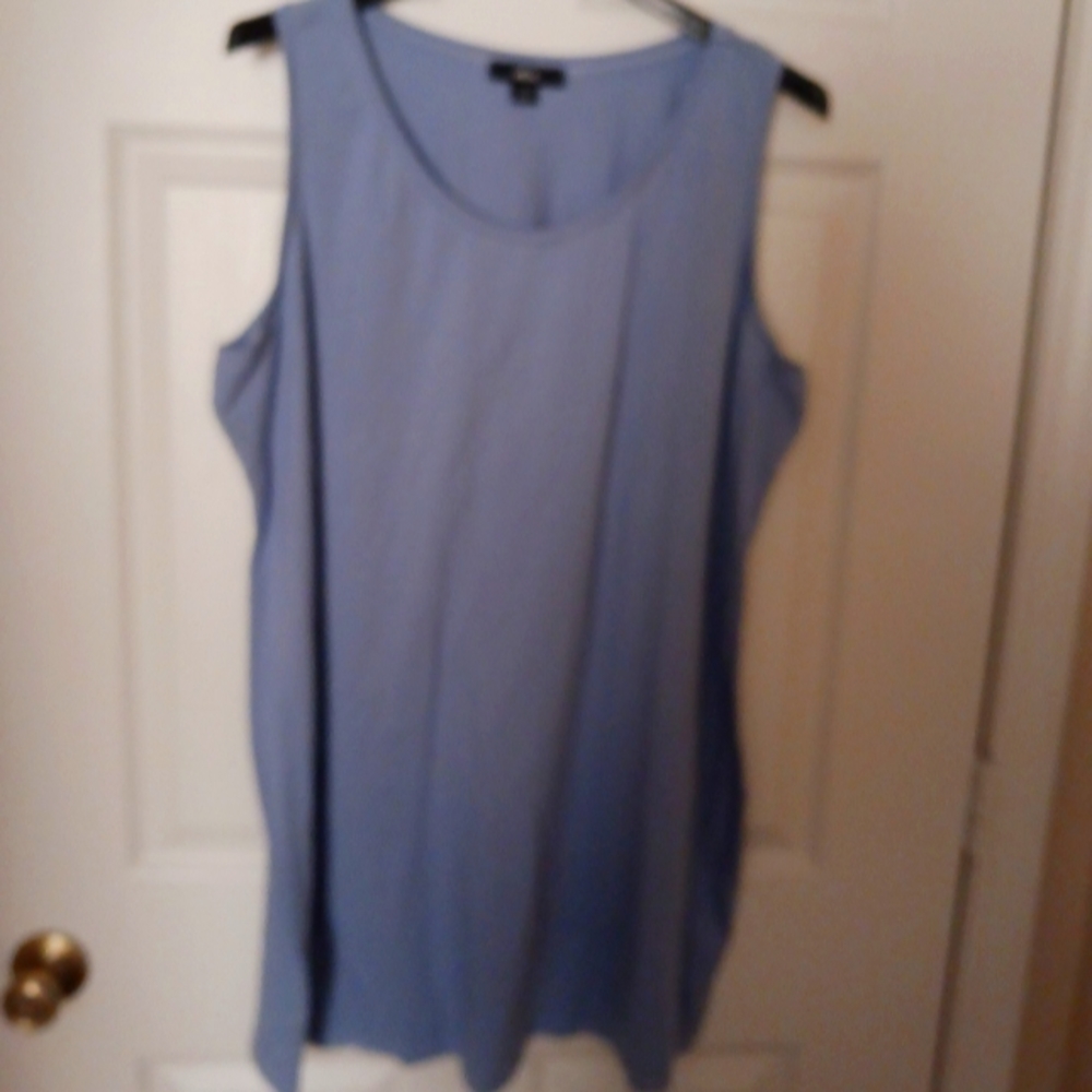 Sleeveless tank top